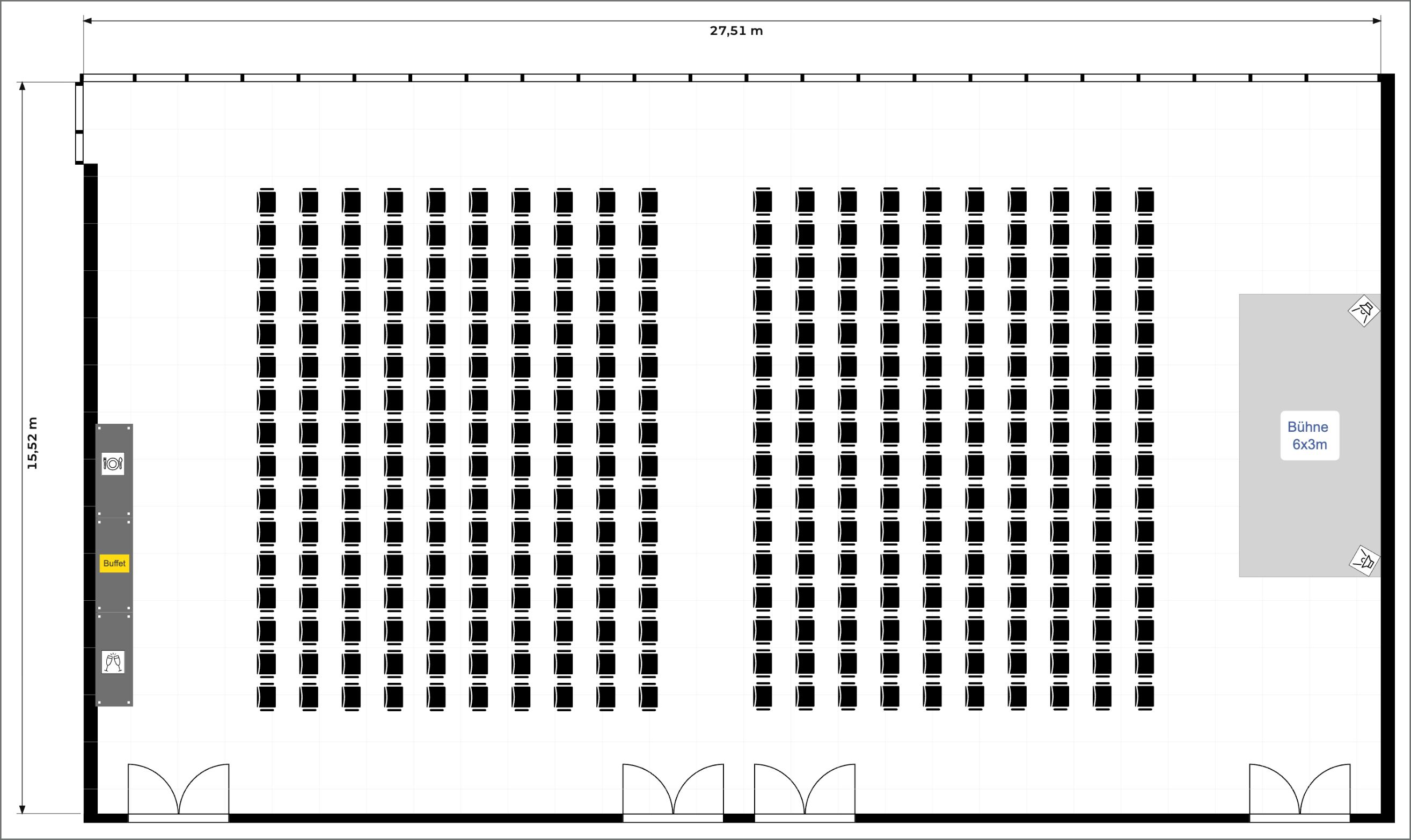 Ergebnis im Plan: ein Saal von 27,51 × 15,52 m, vollständig mit Stuhlreihen und Mittelgang bestuhlt